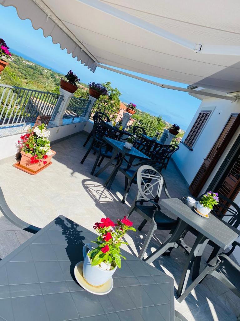 B & B Vilenia Сан-Никола-Арчелла Экстерьер фото
